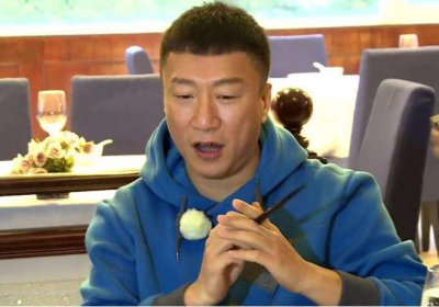 ​48岁孙红雷老婆，原来是我们熟悉的她，怪不得和高龄影后分手